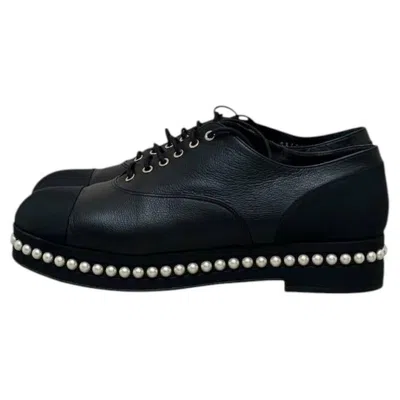 Pre-owned Chanel 2017 Black Leather Pearl Platform Sneakers Sz.41