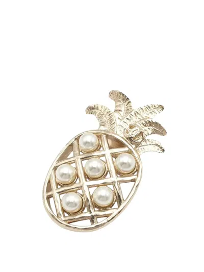 Pre-owned Chanel 2017 Gold Plated Faux Pearl Pineapple Pin Brooch Costume Brooch