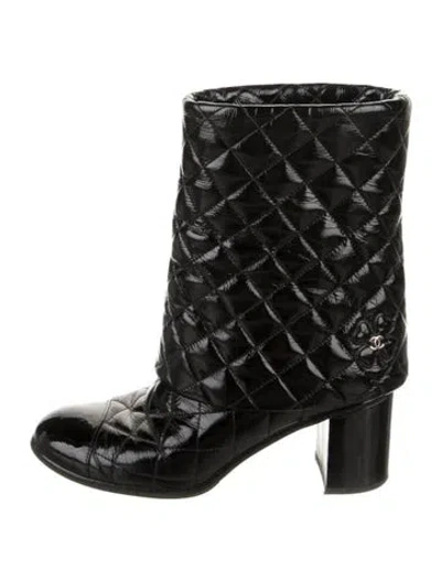 Pre-owned Chanel 2017 Interlocking Cc Logo Boots In Black