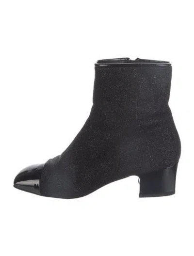 Pre-owned Chanel 2017 Interlocking Cc Logo Boots In Black