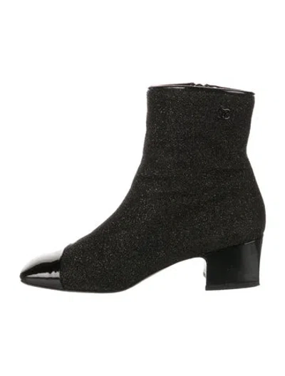 Pre-owned Chanel 2017 Interlocking Cc Logo Boots In Black/metallic