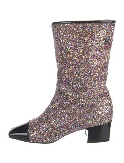 Pre-owned Chanel 2017 Interlocking Cc Logo Boots In Pink