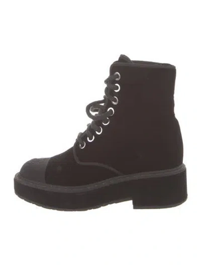 Pre-owned Chanel 2017 Interlocking Cc Logo Combat Boots In Black