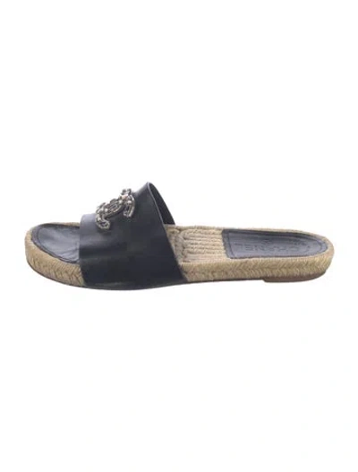 Pre-owned Chanel 2017 Interlocking Cc Logo Espadrilles In Black