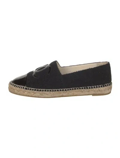 Pre-owned Chanel 2017 Interlocking Cc Logo Espadrilles In Black