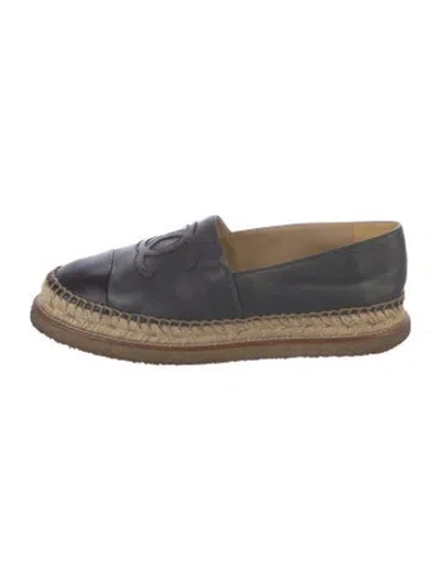 Pre-owned Chanel 2017 Interlocking Cc Logo Espadrilles In Black