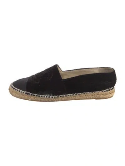 Pre-owned Chanel 2017 Interlocking Cc Logo Espadrilles In Black