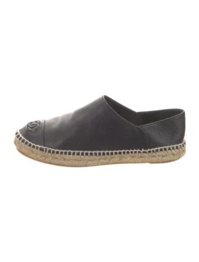 Pre-owned Chanel 2017 Interlocking Cc Logo Espadrilles In Black