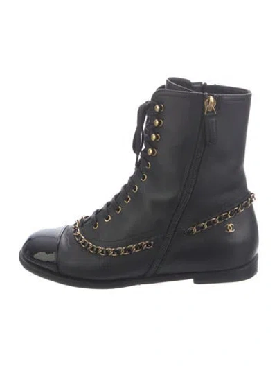 Pre-owned Chanel 2017 Interlocking Cc Logo Lace-up Boots In Black/blue