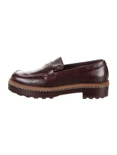 Pre-owned Chanel 2017 Interlocking Cc Logo Loafers In Burgundy