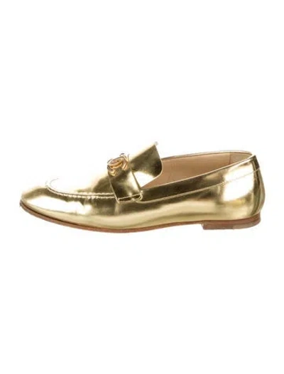 Pre-owned Chanel 2017 Interlocking Cc Logo Loafers In Gold