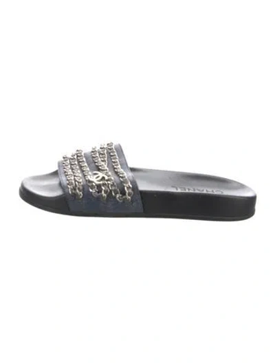 Pre-owned Chanel 2017 Interlocking Cc Logo Slides