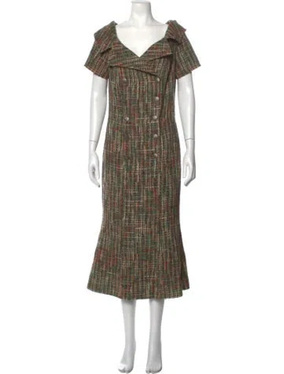 Pre-owned Chanel 2017 Midi Length Dress In Green