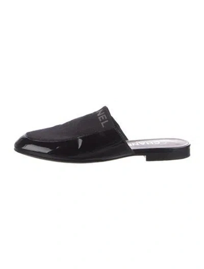 Pre-owned Chanel 2017 Mules In Black