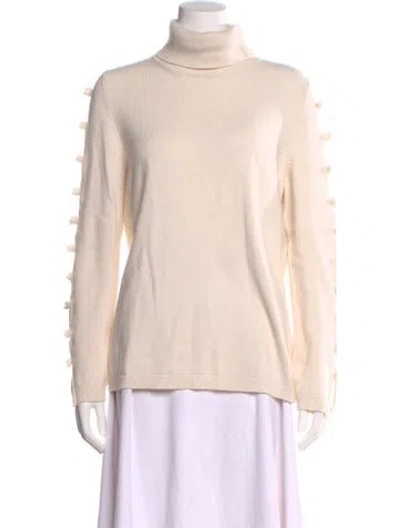 Pre-owned Chanel 2017 Paris-cosmopolite Sweater In Neutrals