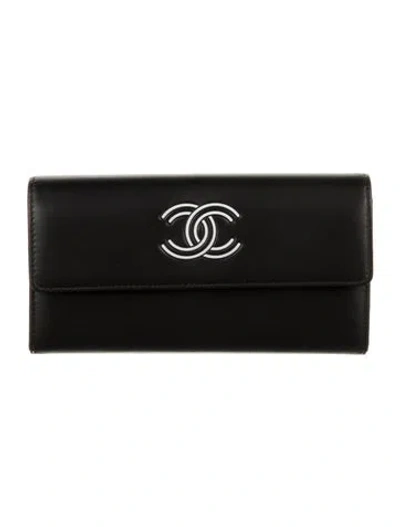 Pre-owned Chanel 2017 Paris-cuba Continental Wallet In Black