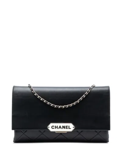 Pre-owned Chanel 2017 Quilted Lambskin Bag In Black