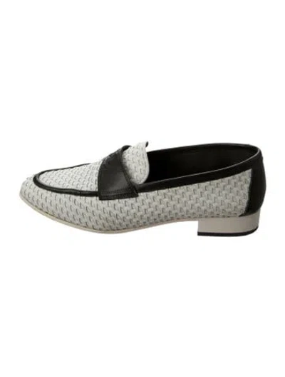 Pre-owned Chanel 2017 Woven Loafers In Silver