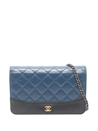 Pre-owned Chanel 2017-2018 Bicolor Quilted Aged Calfskin Gabrielle Wallet On Chain Crossbody Bag In Blue