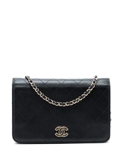 Pre-owned Chanel 2017-2018 Cc Stitched Calfskin Wallet On Chain Crossbody Bag In Black