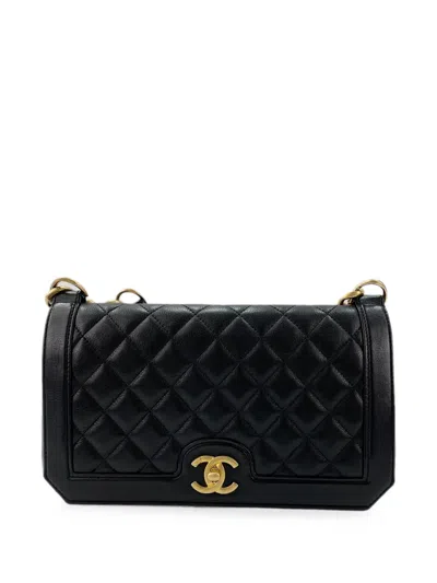 Pre-owned Chanel 2017-2018 Matelassé 25 Shoulder Bag In 黑色