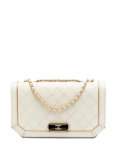Pre-owned Chanel 2017-2018 Medium Quilted Calfskin Octagon Cc Clasp Flap Crossbody Bag In White