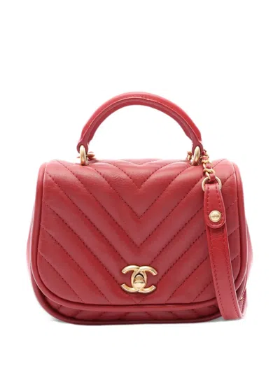 Pre-owned Chanel 2017-2018 Mini Chevron V-stitch Shoulder Bag In Red