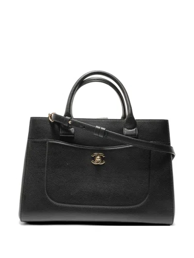 Pre-owned Chanel 2017-2018 Neo Executive Shoulder Tote Bag In Black