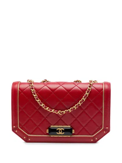 Pre-owned Chanel 2017-2018 Small Quilted Calfskin Octagon Cc Clasp Flap Crossbody Bag In Red