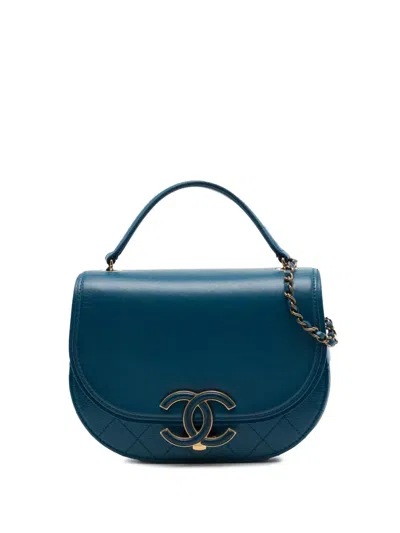 Pre-owned Chanel 2017-2018 Small Shiny Calfskin And Quilted Goatskin Coco Curve Flap Satchel In Blue