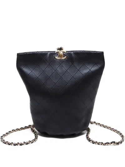 Pre-owned Chanel 2018-2019 Bucket Two-way Bag In Black