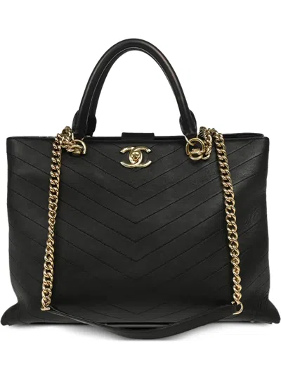 Pre-owned Chanel 2018-2019 Lambskin Chevron Shoulder Tote Bag In Black