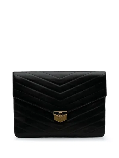 Pre-owned Chanel 2018-2019 Paris Hamburg Chevron Lambskin Clutch Bag