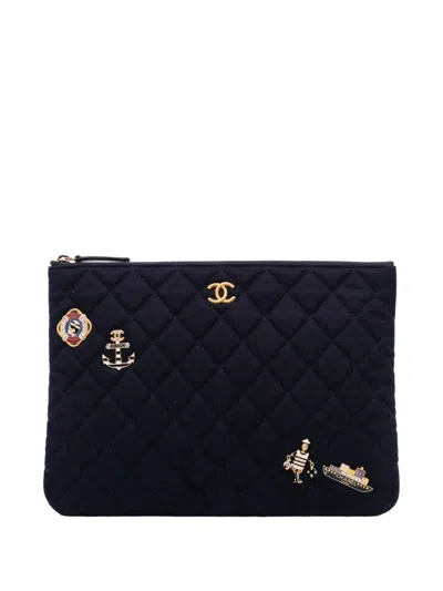 Pre-owned Chanel 2018-2019 Paris Hamburg Medium Quilted Wool Coco Sailor Charms O Case Clutch Bag In Blue