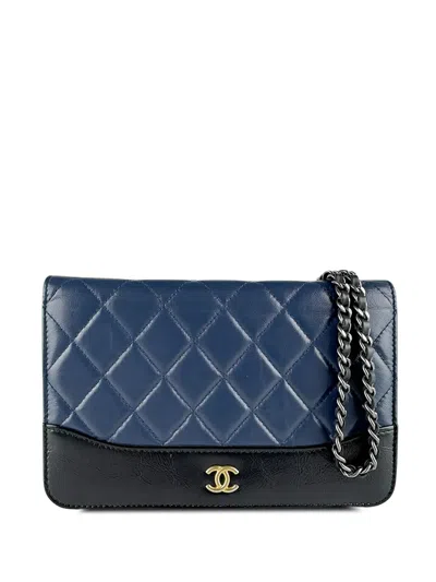 Pre-owned Chanel 2018 Bicolor Quilted Aged Calfskin Gabrielle Wallet On Chain Crossbody Bag In Blue