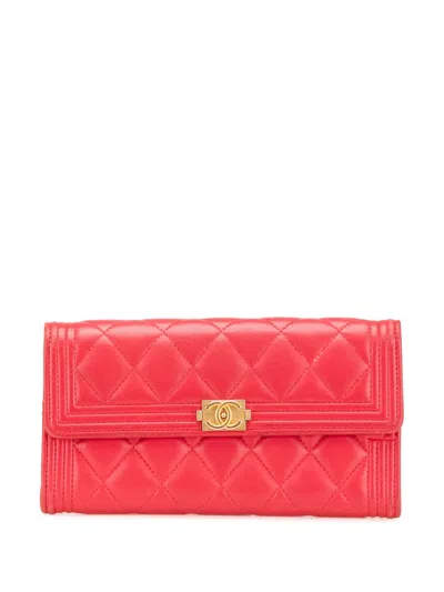 Pre-owned Chanel 2018 Cc Quilted Lambskin Boy Flap Wallet Long Wallets
