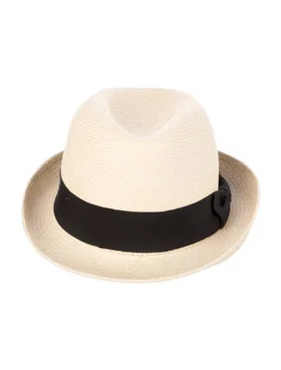Pre-owned Chanel 2018 Cc Straw Hat In Neutral