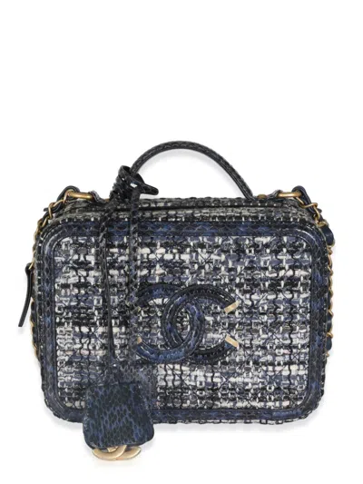 Pre-owned Chanel 2018 Cc Tweed Vanity Case In Blue