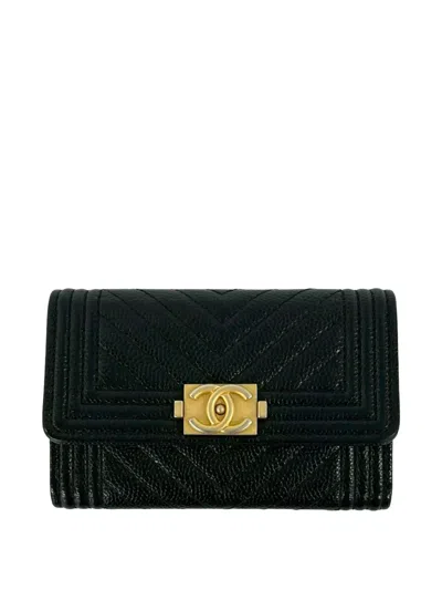 Pre-owned Chanel 2018 Chevron Caviar Boy Card Holder In Black