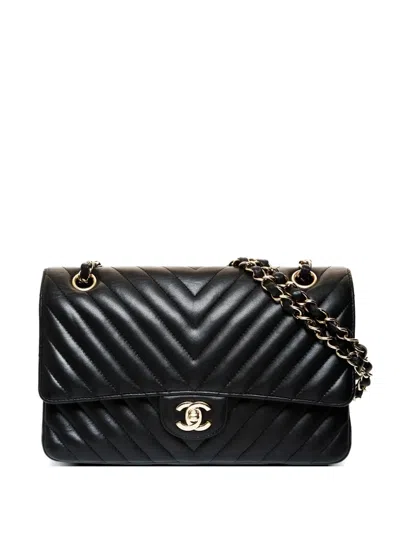 Pre-owned Chanel 2018 Chevron Leather Shoulder Bag In Black