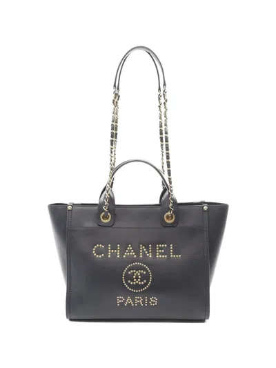 Pre-owned Chanel 2018 Deauville Chain Leather Tote Bag In Blue