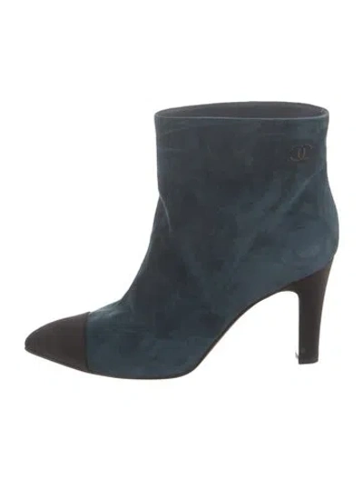 Pre-owned Chanel 2018 Interlocking Cc Logo Boots In Blue