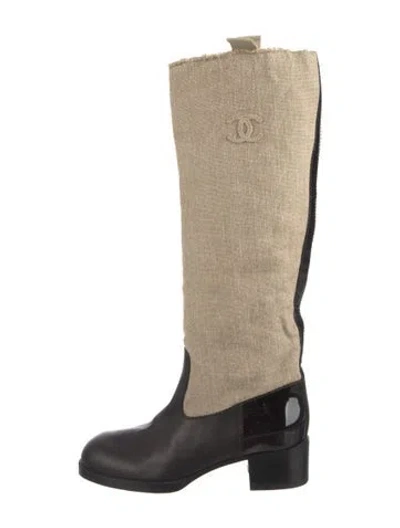 Pre-owned Chanel 2018 Interlocking Cc Logo Boots In Neutral