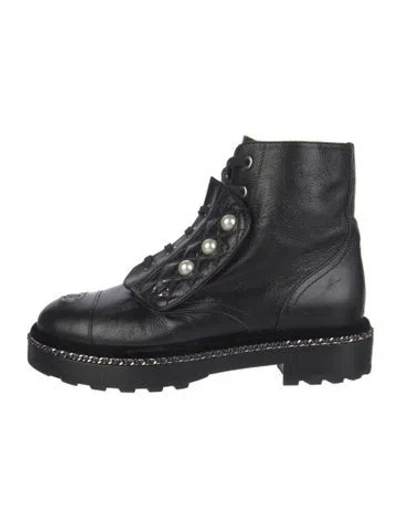 Pre-owned Chanel 2018 Interlocking Cc Logo Combat Boots In Black