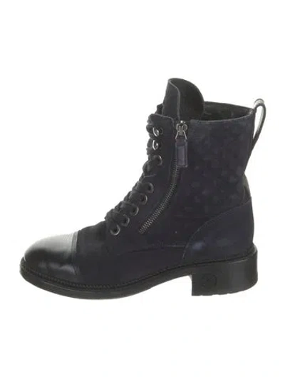 Pre-owned Chanel 2018 Interlocking Cc Logo Combat Boots In Blue