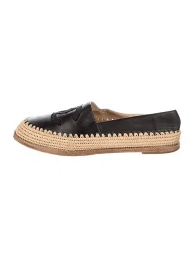 Pre-owned Chanel 2018 Interlocking Cc Logo Espadrilles In Black