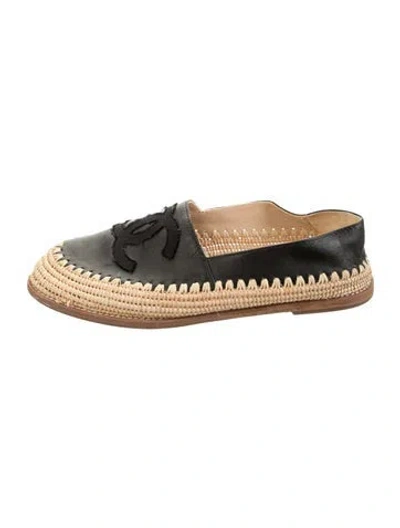 Pre-owned Chanel 2018 Interlocking Cc Logo Espadrilles In Black