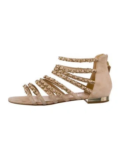 Pre-owned Chanel 2018 Interlocking Cc Logo Gladiator Sandals In Neutral
