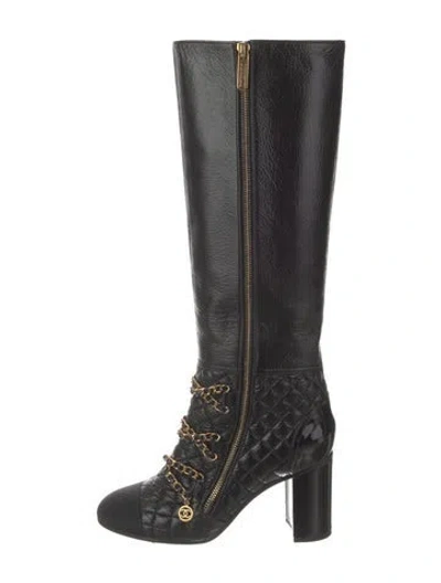 Pre-owned Chanel 2018 Interlocking Cc Logo Lace-up Boots In Black