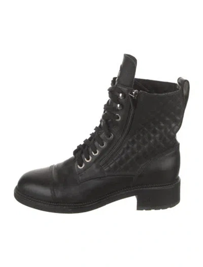 Pre-owned Chanel 2018 Interlocking Cc Logo Lace-up Boots In Black